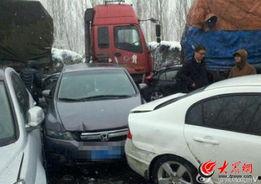 青岛车祸小蓝车爆料新闻,悲剧瞬间，生命消逝的警示录